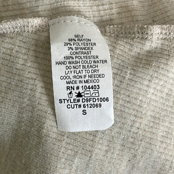 BLU PEPPER Women’s Contrast Mocked Tie Back Knit Dress Size S In Cream Size S - Picture 10 of 10